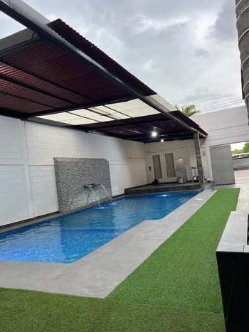 10_2913 | Sala de fiestas en venta | Angulo Bienes Raíces