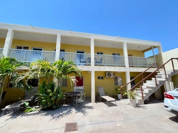 10_2950 | HOTEL OLIVOS EN VENTA | Angulo Bienes Raíces