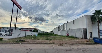 13_2941 | En Venta excelente y muy amplio Terreno, sobre Blvd. Rosales. | Angulo Bienes Raíces
