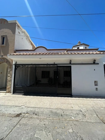 5_1788 | CASA EN RENTA 2 REC FRACC VILLA HUITES | Angulo Bienes Raíces