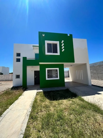 5_2082 | CASA EN RENTA 3 REC PRIVANZAS RESIDENCIAL | Angulo Bienes Raíces