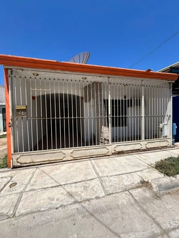 5_2555 | CASA EN VENTA RESIDENCIAL DEL VALLE | Angulo Bienes Raíces