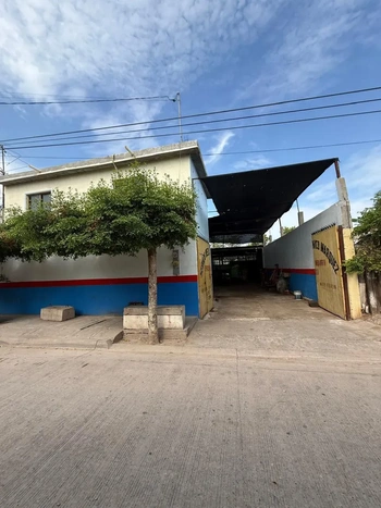 5_3005 | LOCAL COMERCIAL EN RENTA | Angulo Bienes Raíces
