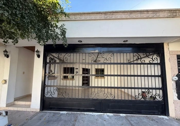 5_3115 | CASA EN RENTA FRACC VIÑEDOS | Angulo Bienes Raíces