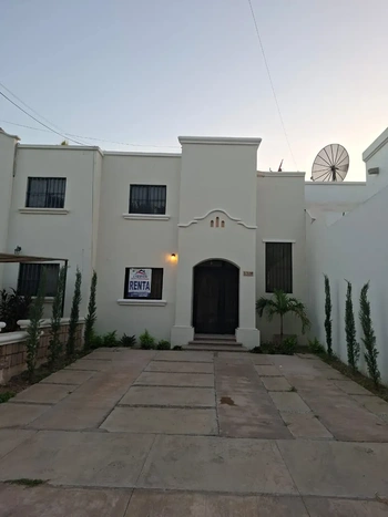 15_3014 | CASA EN RENTA FRACC SCALLY 3 RECAMARAS | Angulo Bienes Raíces